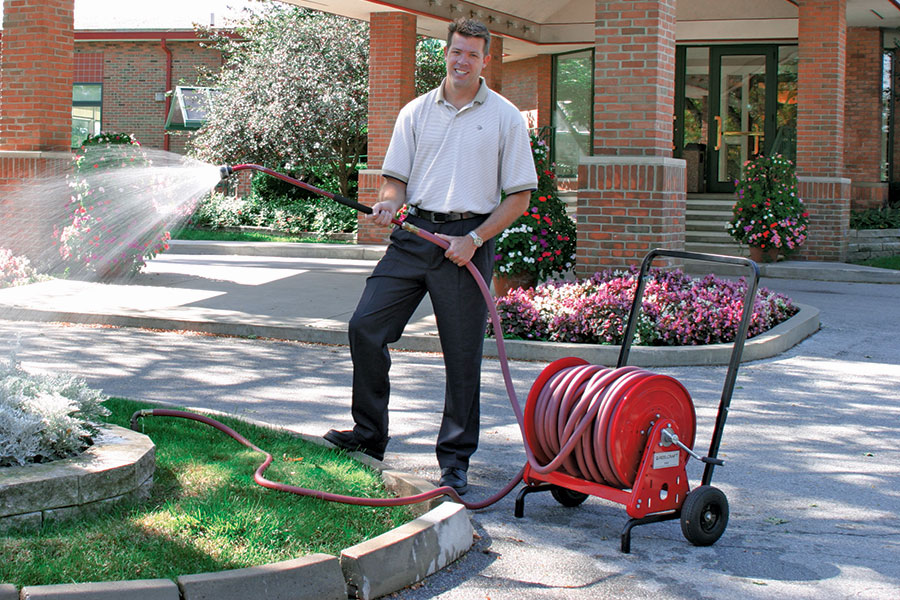 Reelcraft® Portable Hose Reel and Cart | Hoses, Nozzles, & Accessories -  Beacon Athletics