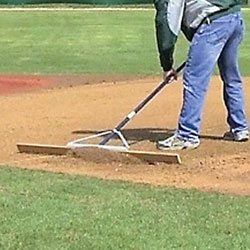 Infield Tools | Hand Drags | Rakes