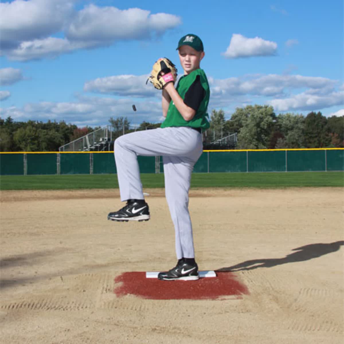 Portable pitching mound