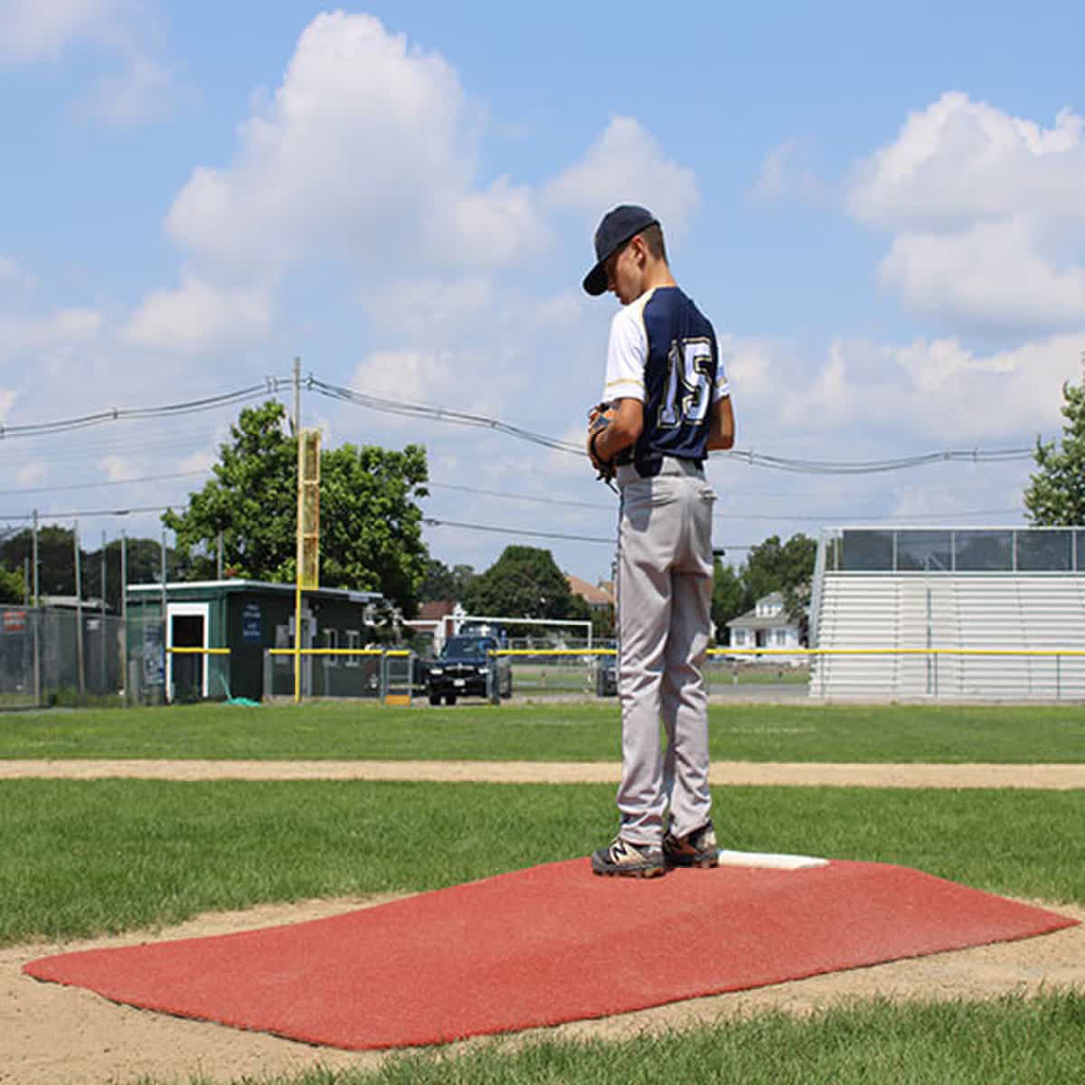 Portable pitching mound