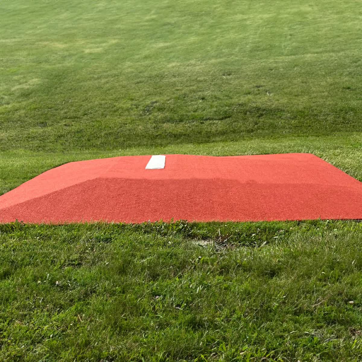 Portable pitching mound